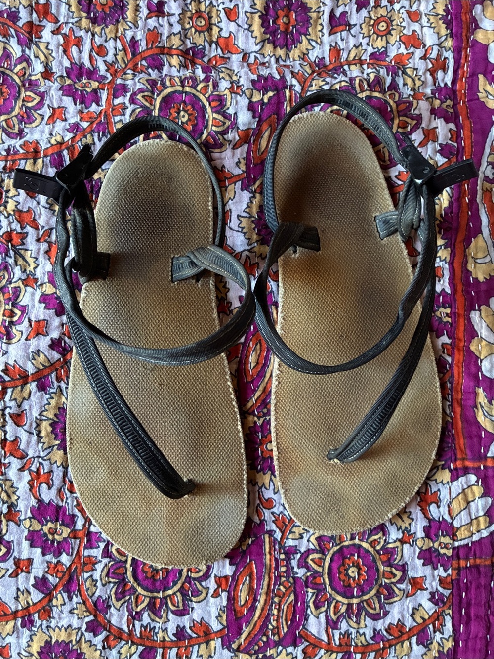 Classic Women's Black Strap Sandals - Casual Supportive Style